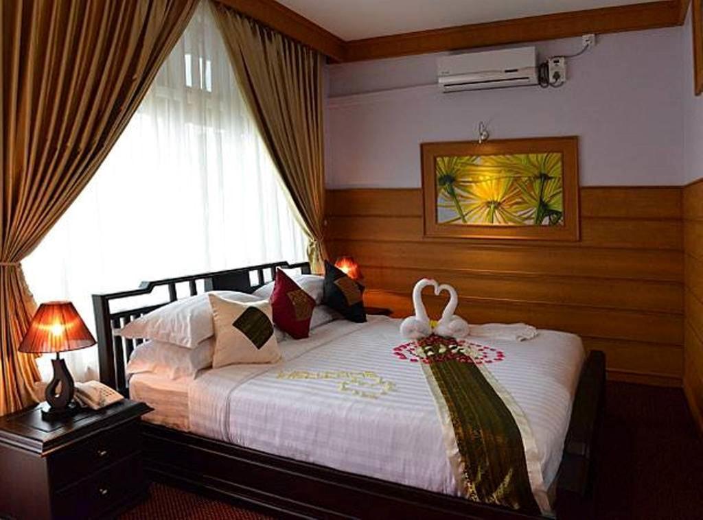 Shwe Kyun Hotel Taunggyi Luaran gambar