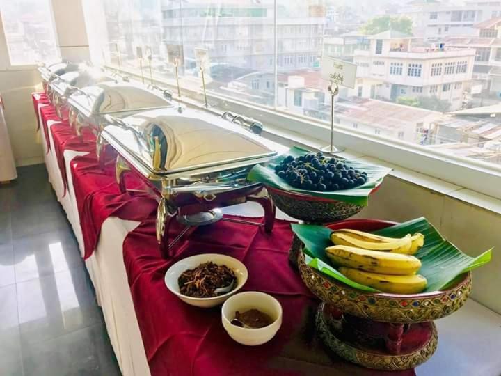 Shwe Kyun Hotel Taunggyi Luaran gambar